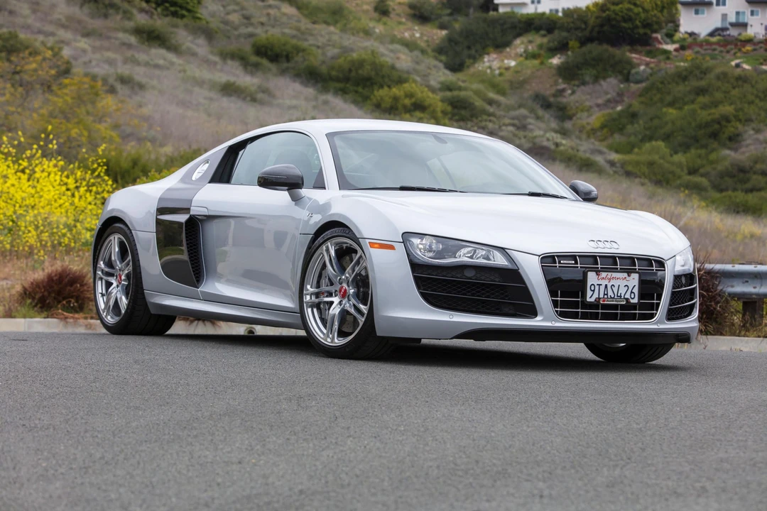 2012 Audi 42 R8 - Image 8 of 31