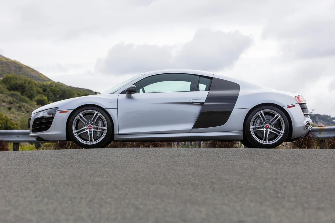 2012 Audi 42 R8 - Image 22 of 31