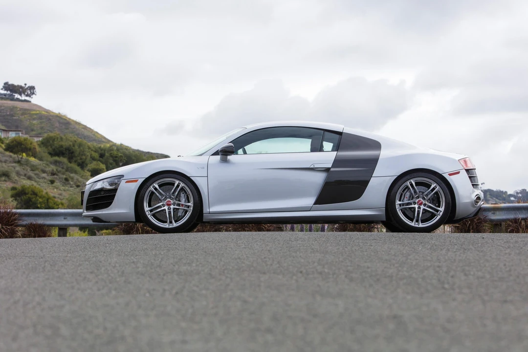 2012 Audi 42 R8 - Image 23 of 31