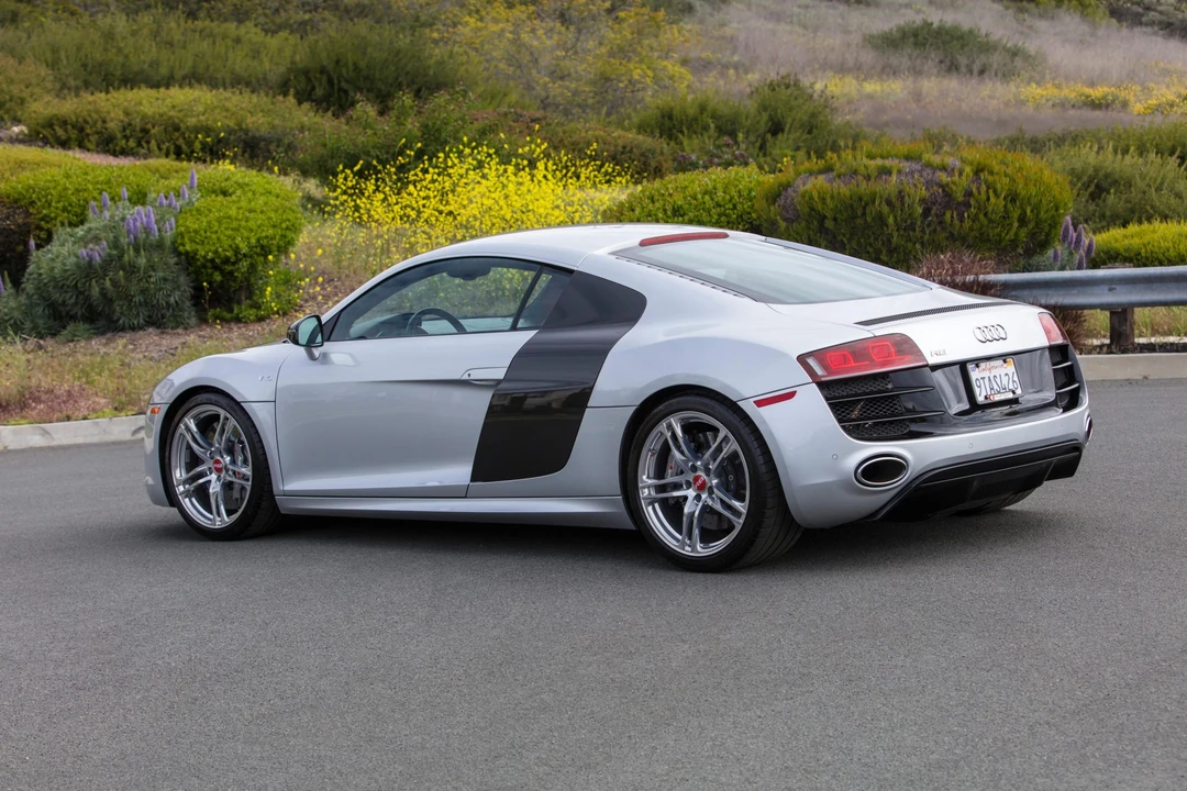 2012 Audi 42 R8 - Image 25 of 31