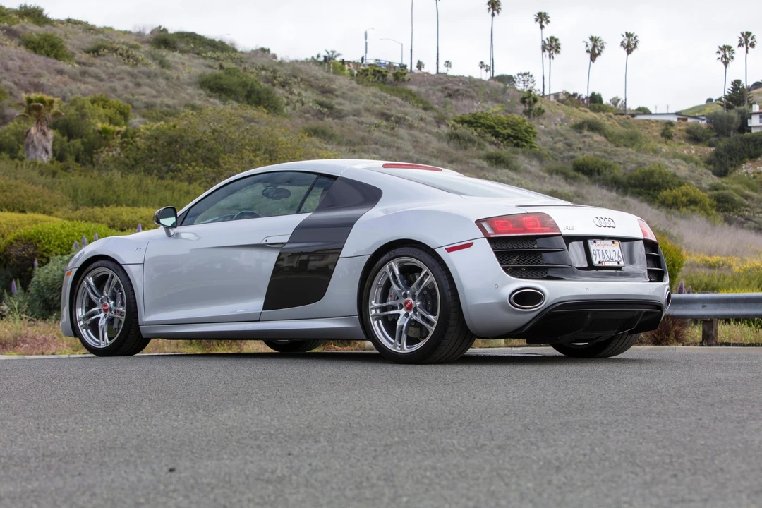 2012 Audi 42 R8 - Image 26 of 31