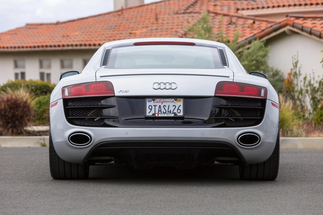 2012 Audi 42 R8 - Image 28 of 31