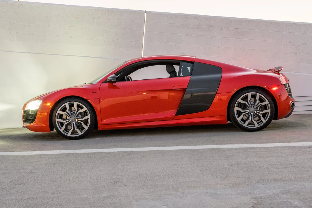 2012 Audi 42 R8 - Image 12 of 31