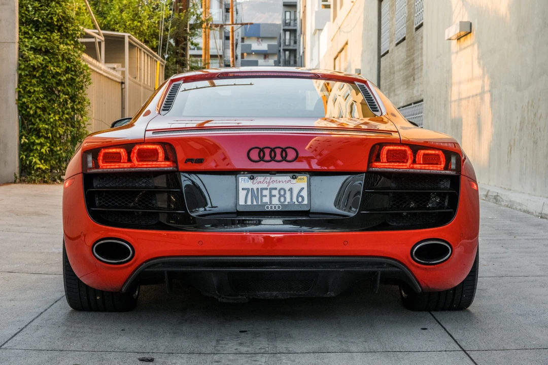 2012 Audi 42 R8 - Image 9 of 31