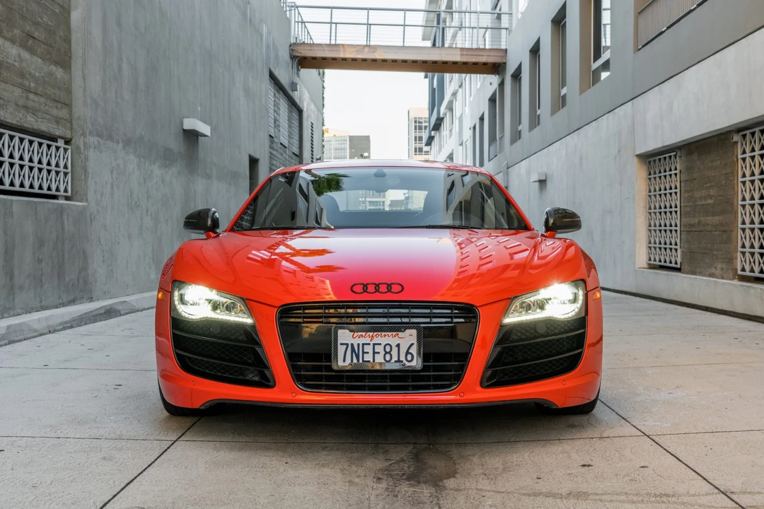 2012 Audi 42 R8 - Image 4 of 31