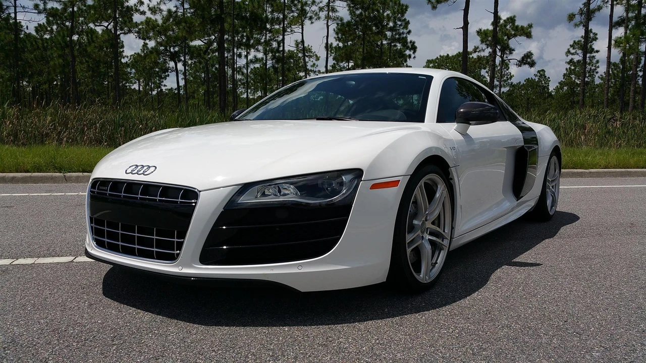 2012 Audi 42 R8 - Image 5 of 31