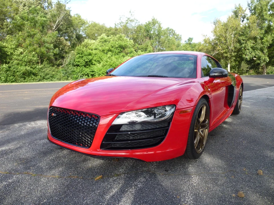 2012 Audi 42 R8 - Image 2 of 31