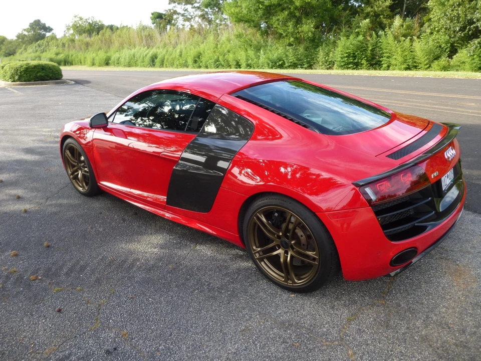 2012 Audi 42 R8 - Image 9 of 31