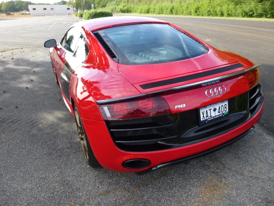 2012 Audi 42 R8 - Image 12 of 31