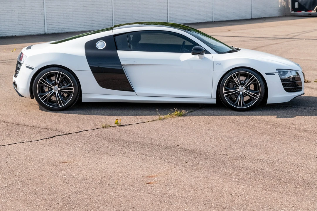 2012 Audi 42 R8 - Image 4 of 31