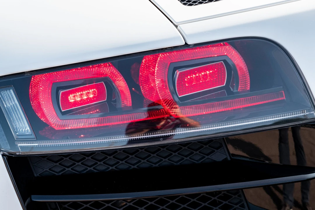 2012 Audi 42 R8 - Image 14 of 31