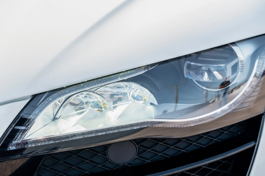 2012 Audi 42 R8 - Image 13 of 31