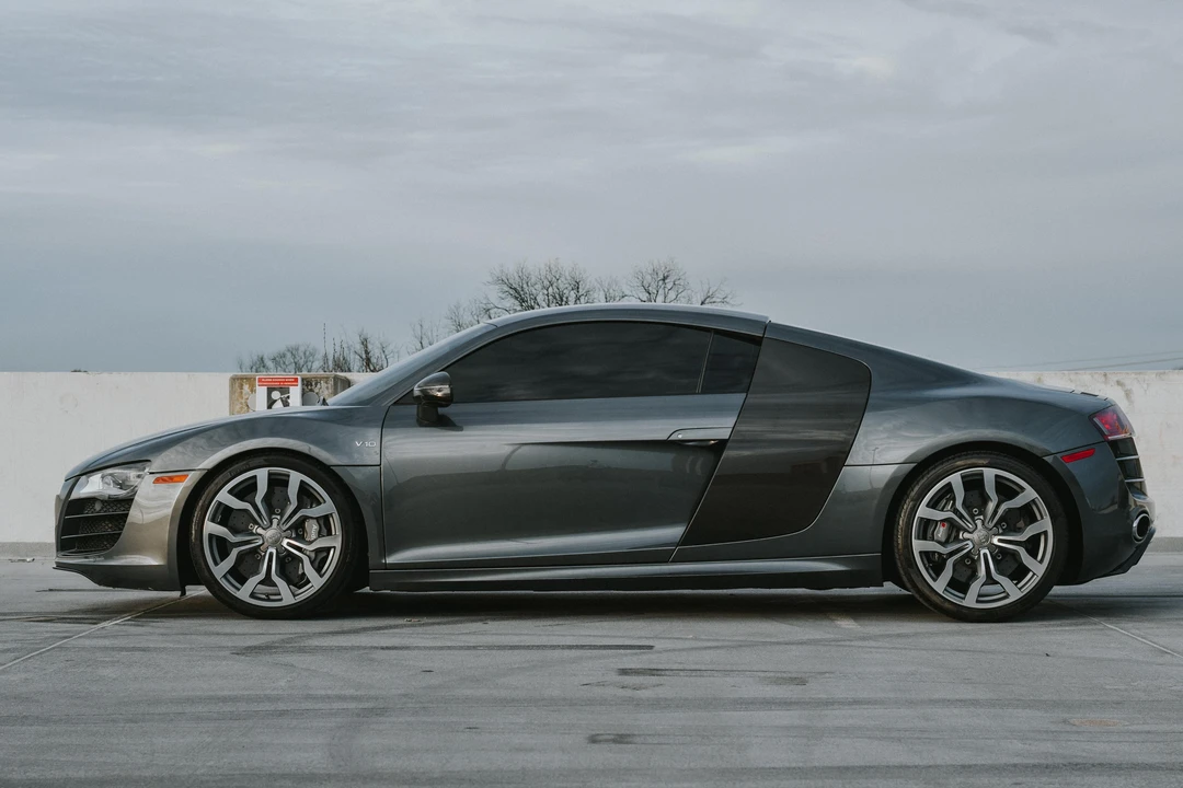2012 Audi 42 R8 - Image 10 of 31