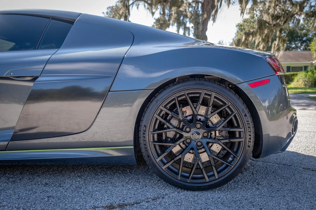 2012 Audi 42 R8 - Image 30 of 31