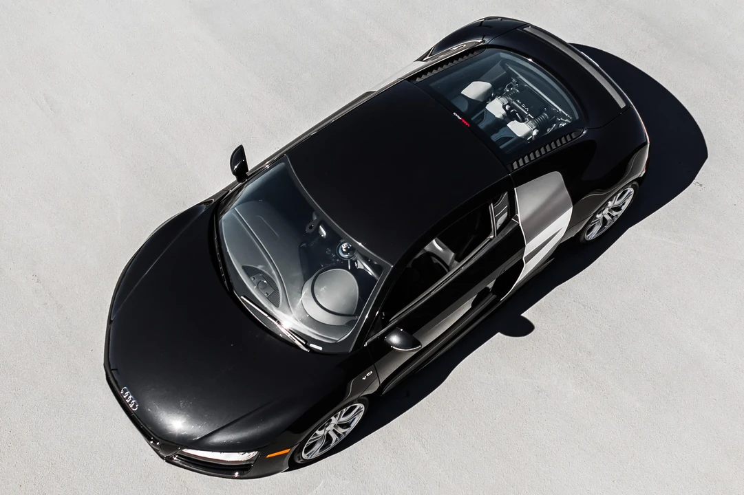 2012 Audi 42 R8 - Image 9 of 31