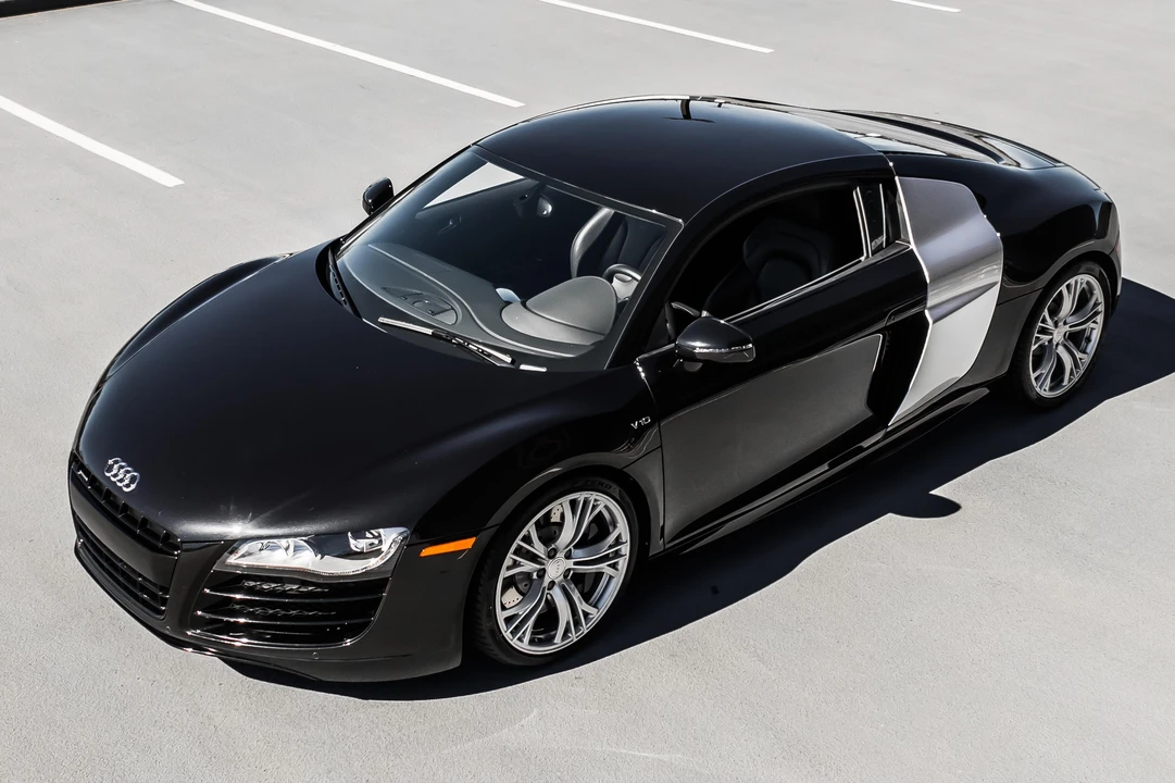 2012 Audi 42 R8 - Image 8 of 31