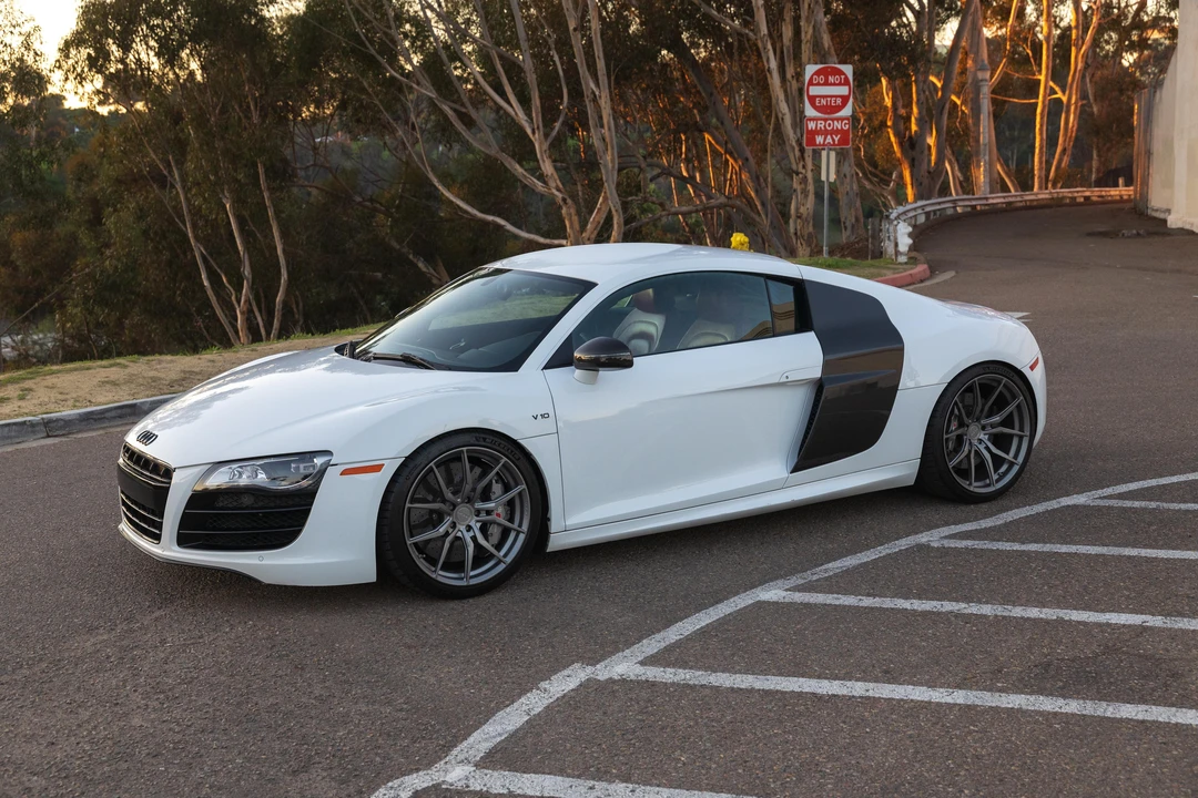 2012 Audi 42 R8 - Image 11 of 31
