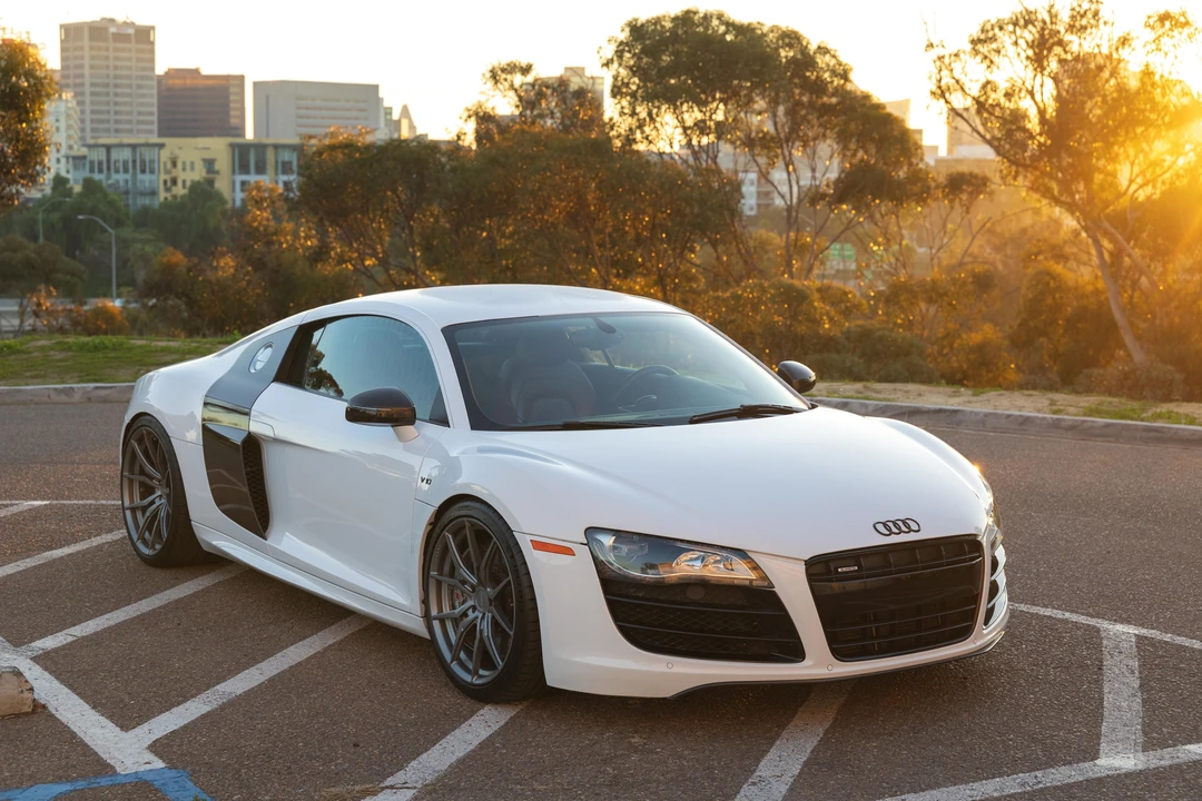 2012 Audi 42 R8 - Image 27 of 31