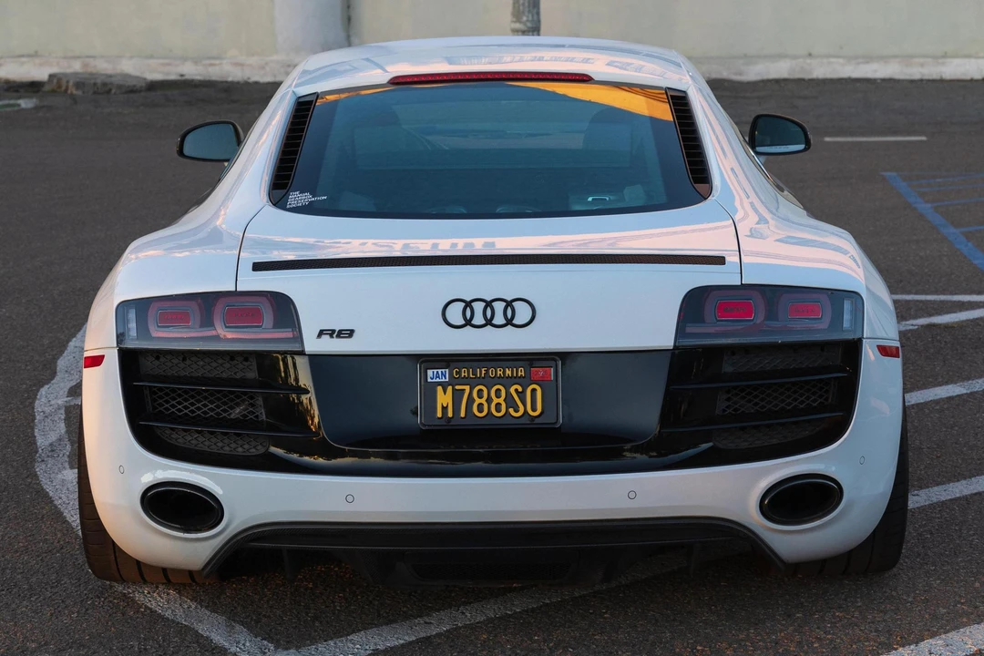 2012 Audi 42 R8 - Image 5 of 31