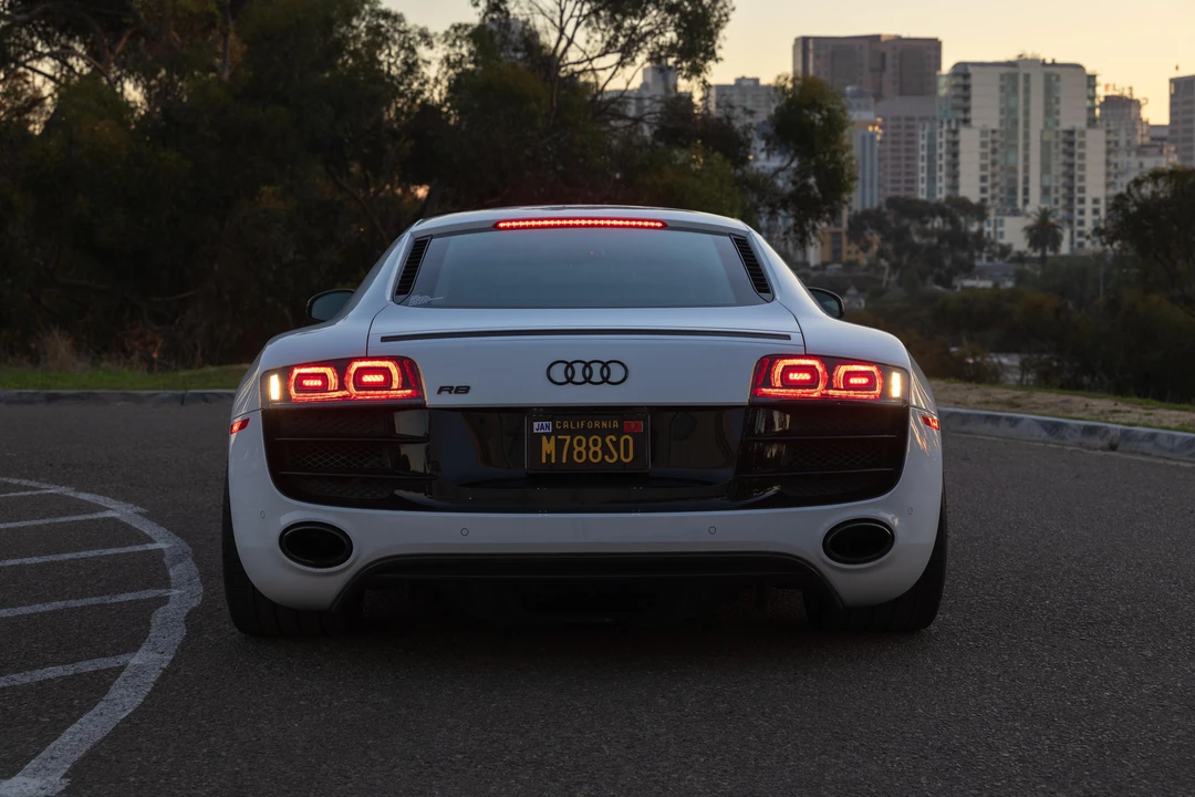 2012 Audi 42 R8 - Image 17 of 31