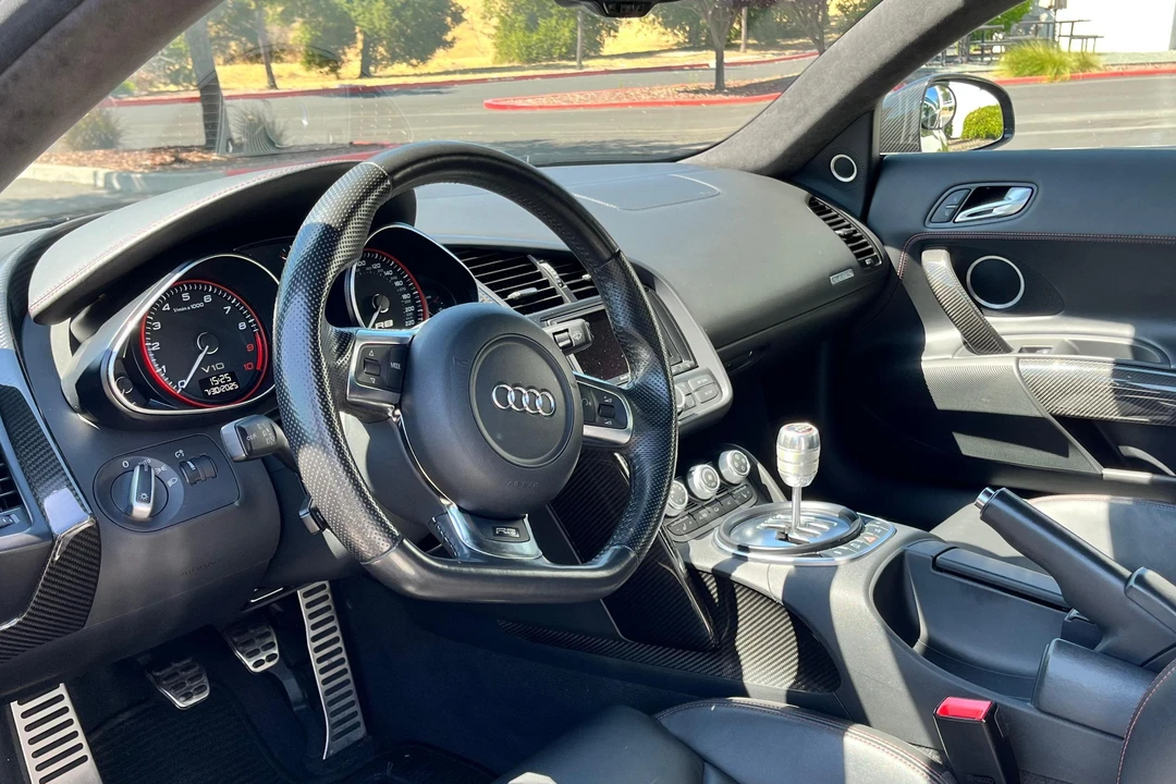 2012 Audi 42 R8 - Image 28 of 31