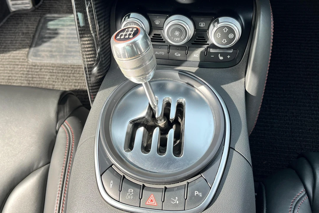 2012 Audi 42 R8 - Image 30 of 31