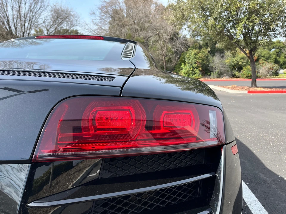 2012 Audi 42 R8 - Image 19 of 31