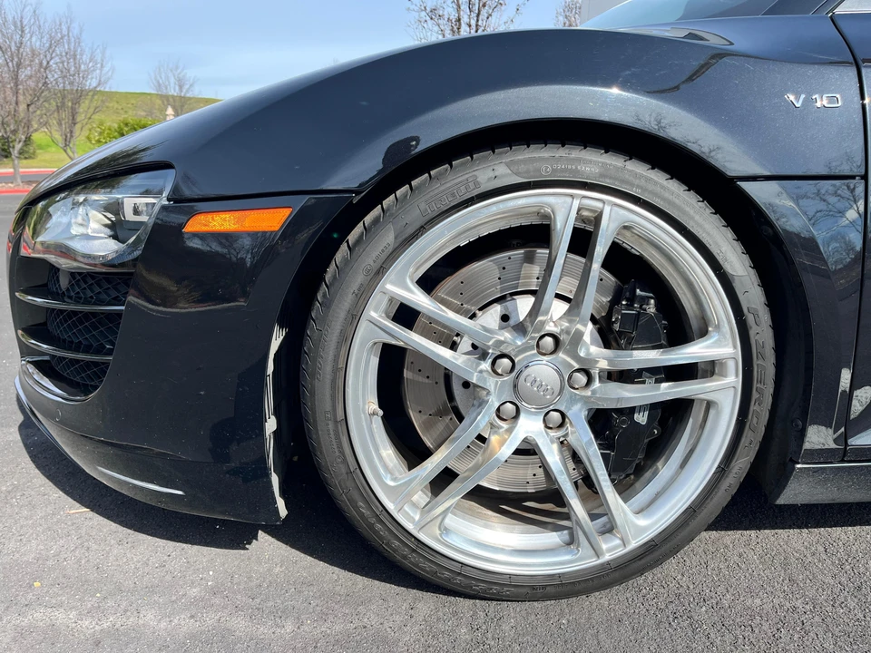 2012 Audi 42 R8 - Image 24 of 31