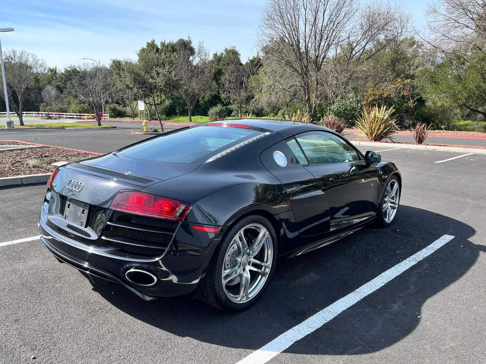 2012 Audi 42 R8 - Image 6 of 31