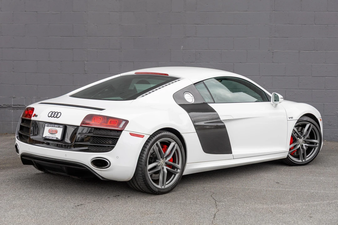 2012 Audi 42 R8 - Image 4 of 31