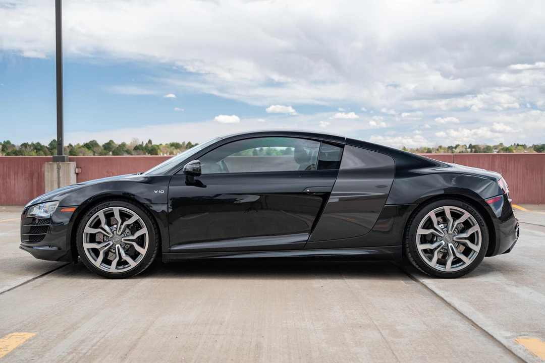 2012 Audi 42 R8 - Image 7 of 31