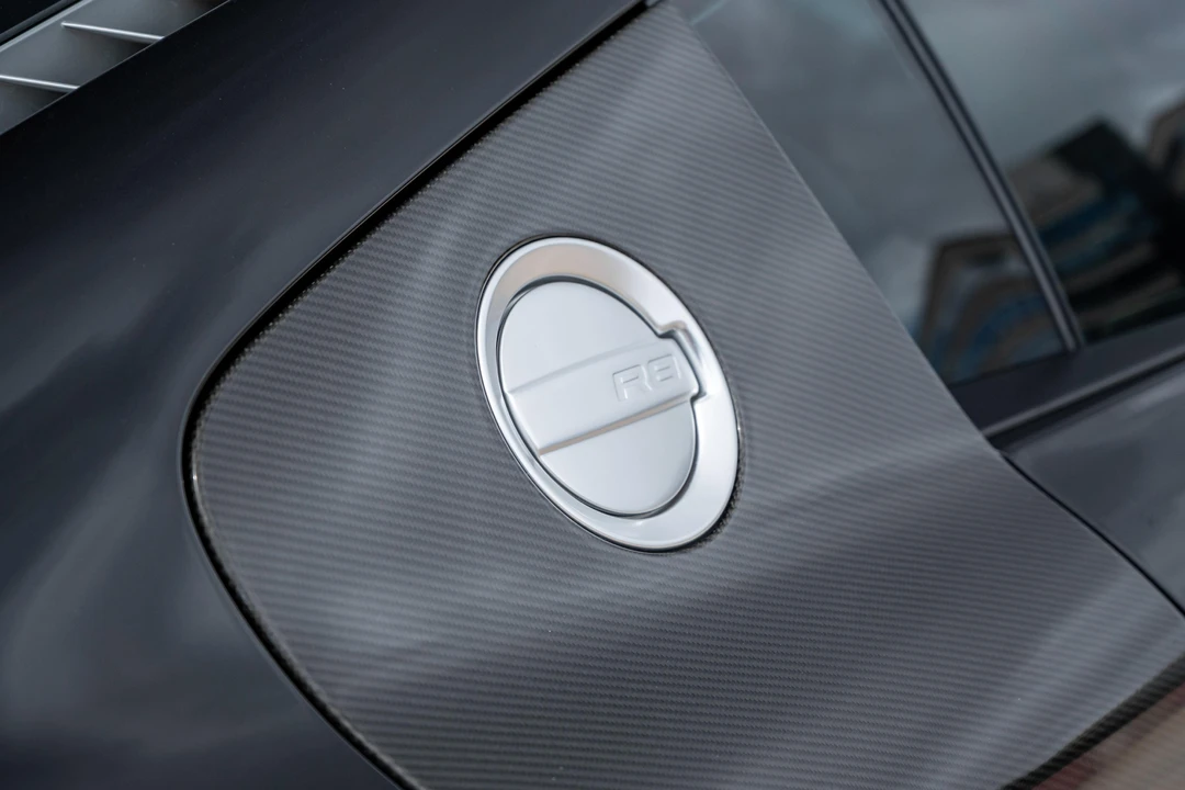 2012 Audi 42 R8 - Image 22 of 31