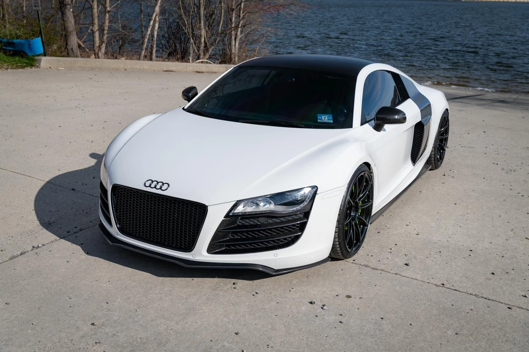 2012 Audi 42 R8 - Image 11 of 31