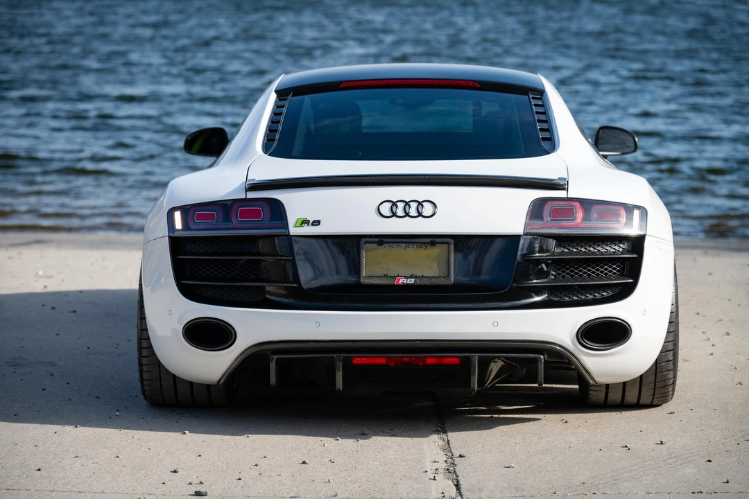 2012 Audi 42 R8 - Image 18 of 31