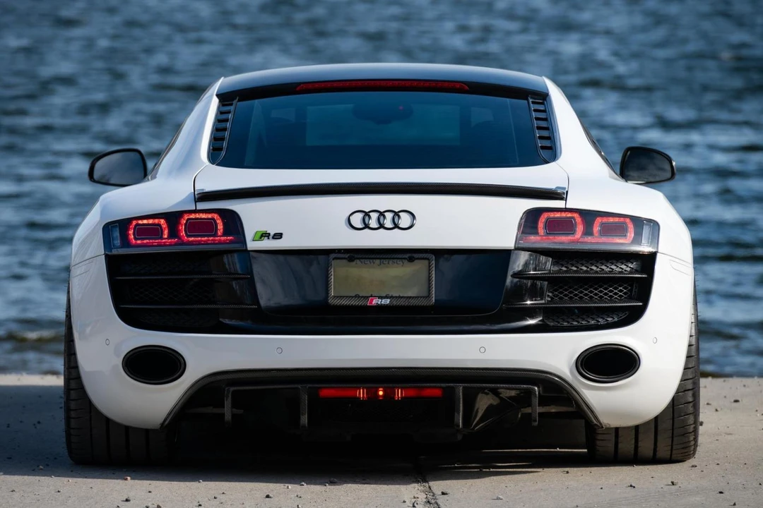 2012 Audi 42 R8 - Image 5 of 31