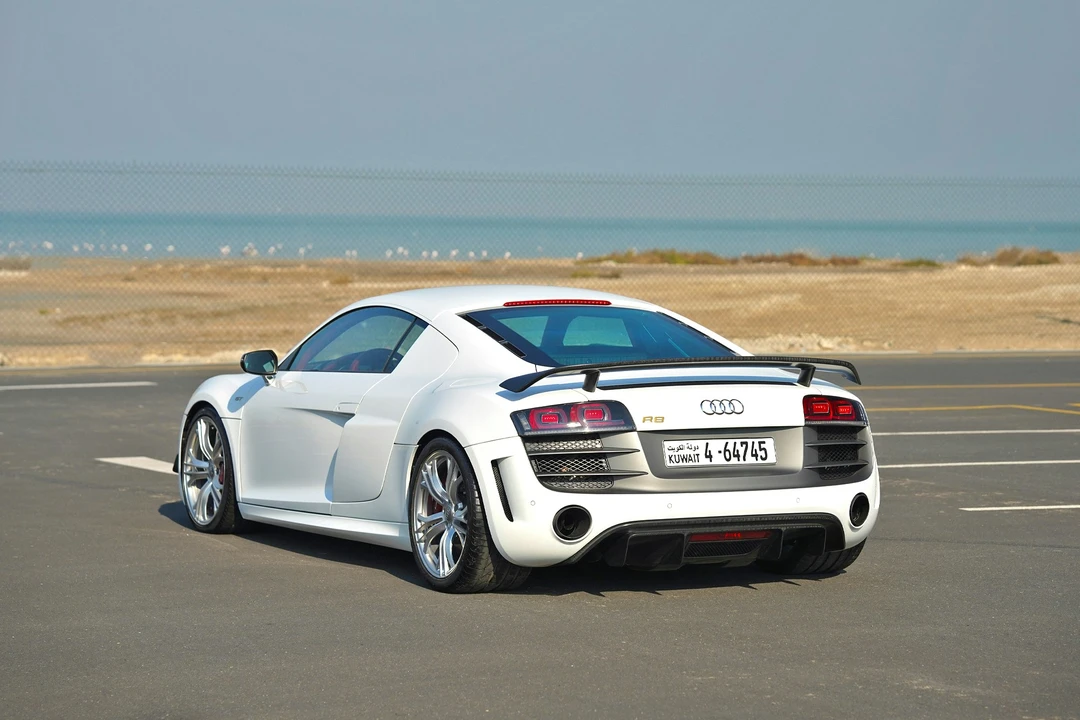 2012 Audi 42 R8 - Image 9 of 21