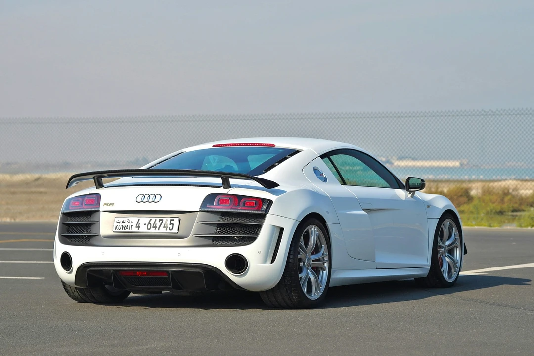 2012 Audi 42 R8 - Image 13 of 21