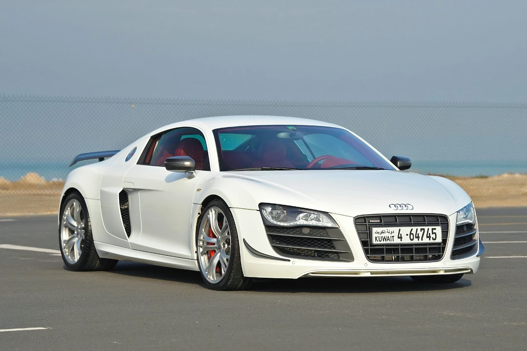 2012 Audi 42 R8 - Image 3 of 21