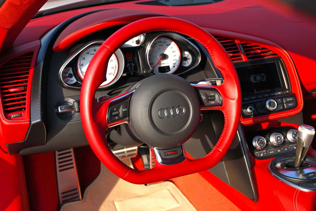 2012 Audi 42 R8 - Image 4 of 21
