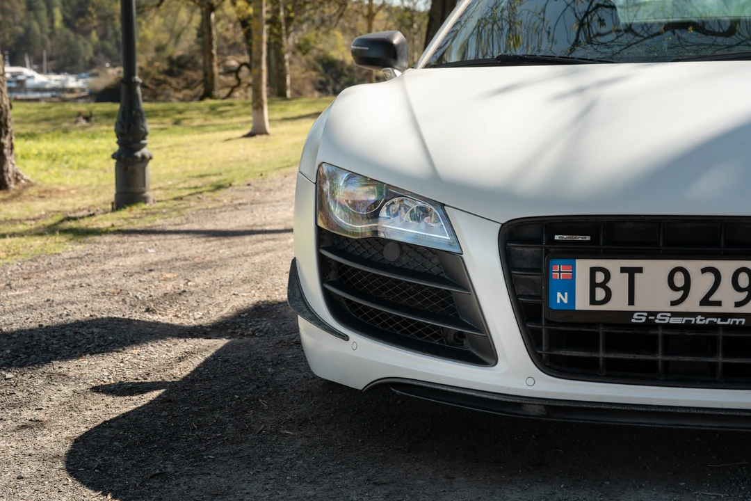 2012 Audi 42 R8 - Image 16 of 31
