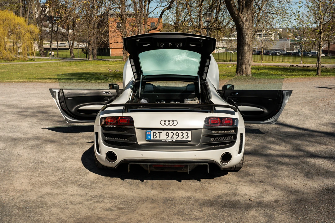 2012 Audi 42 R8 - Image 11 of 31