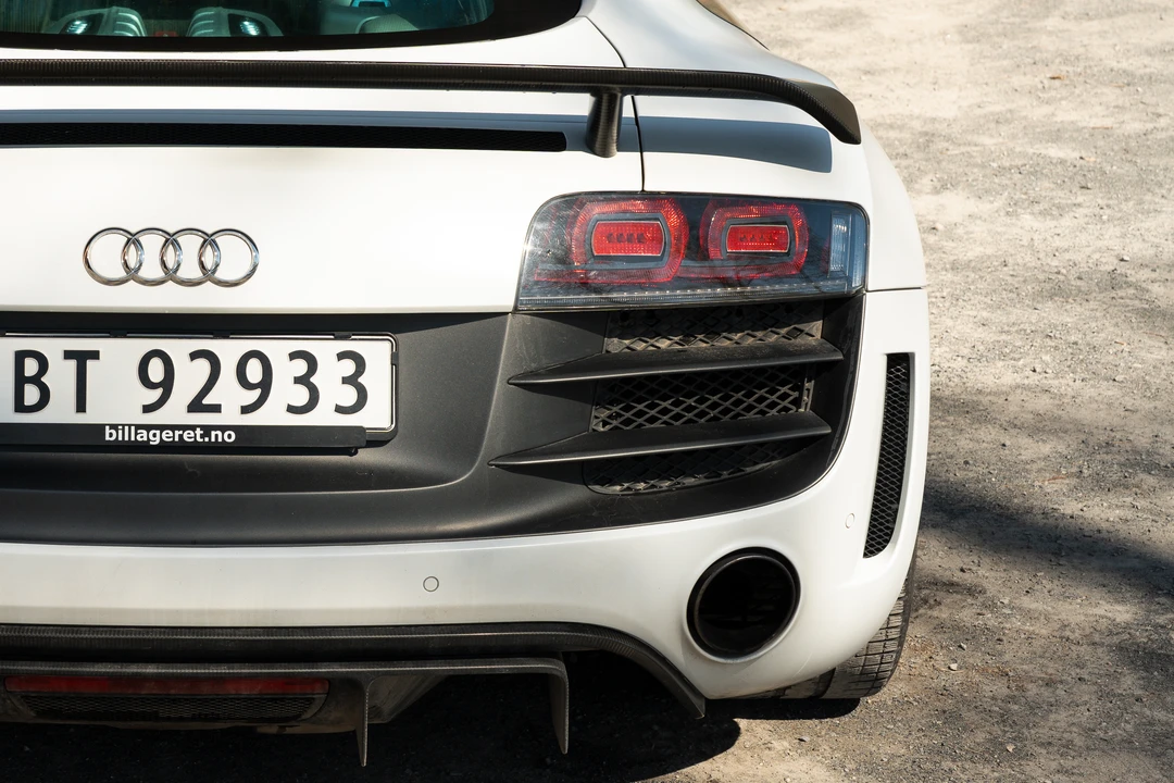 2012 Audi 42 R8 - Image 18 of 31