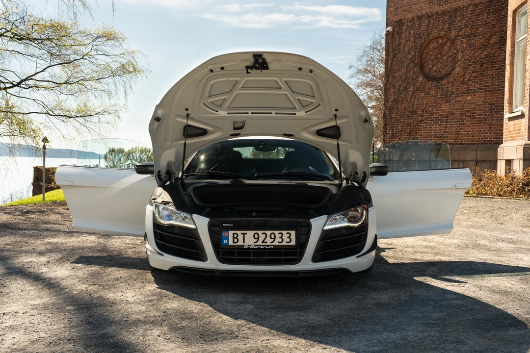 2012 Audi 42 R8 - Image 13 of 31