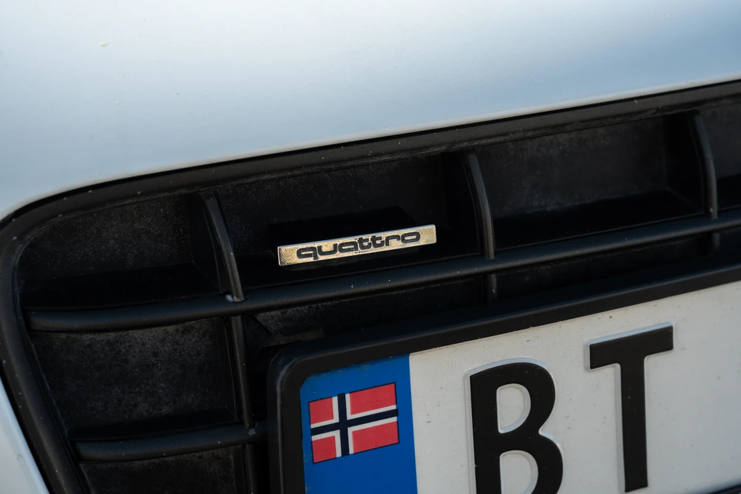 2012 Audi 42 R8 - Image 25 of 31