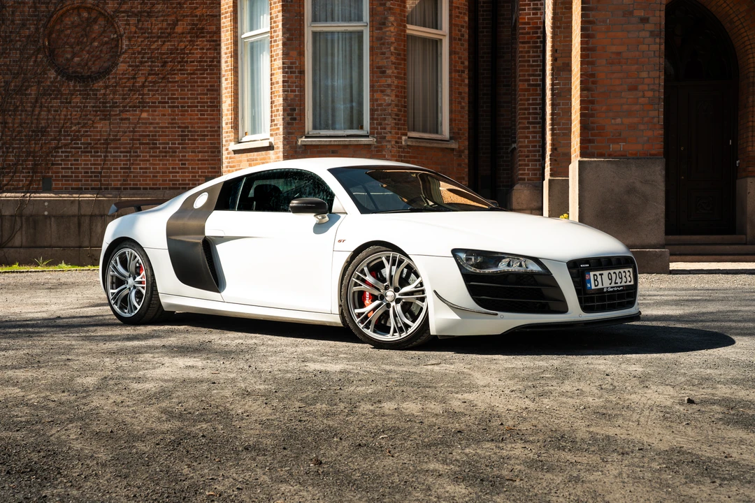 2012 Audi 42 R8 - Image 8 of 31