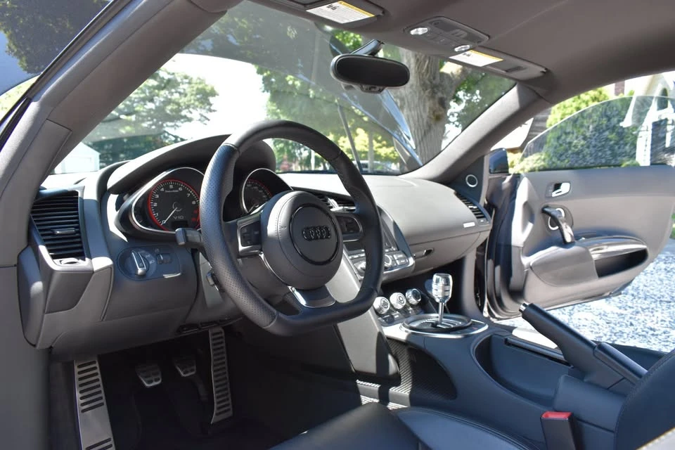 2012 Audi 42 R8 - Image 14 of 20