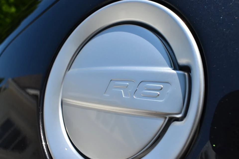 2012 Audi 42 R8 - Image 18 of 20