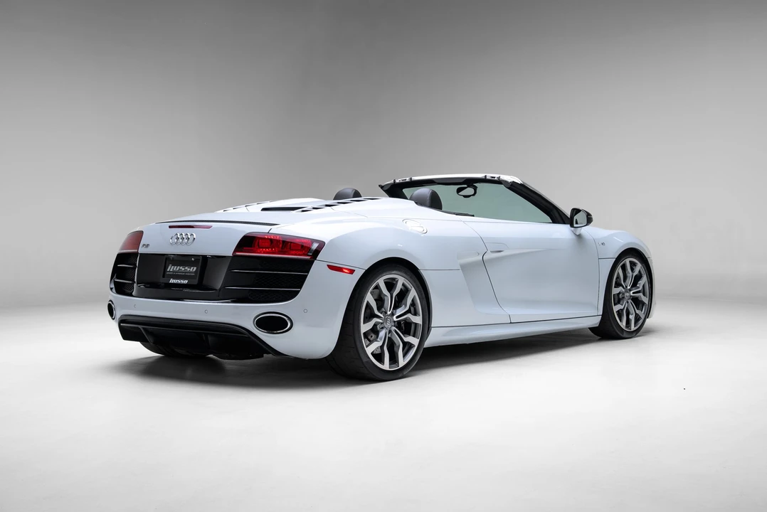 2012 Audi 42 R8 - Image 15 of 31