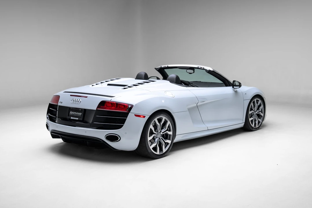2012 Audi 42 R8 - Image 14 of 31