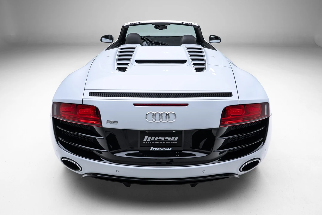 2012 Audi 42 R8 - Image 11 of 31
